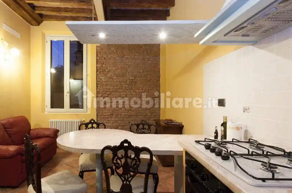 Appartamento in vendita a Modena