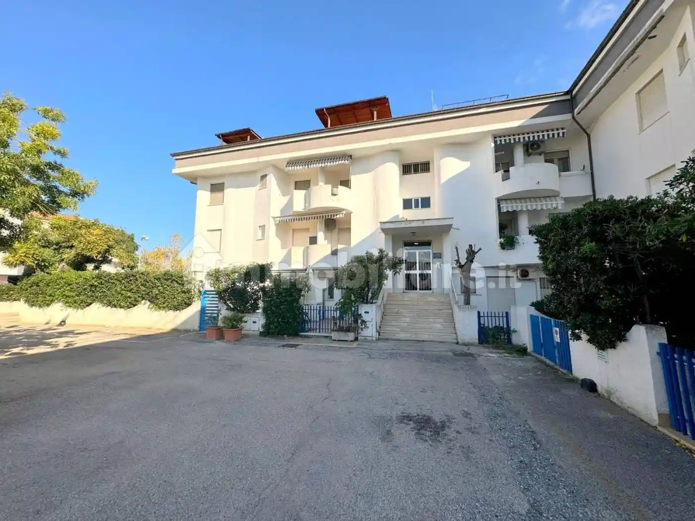 Trilocale ottimo stato, secondo piano, Vasto Marina, Vasto - foto 3