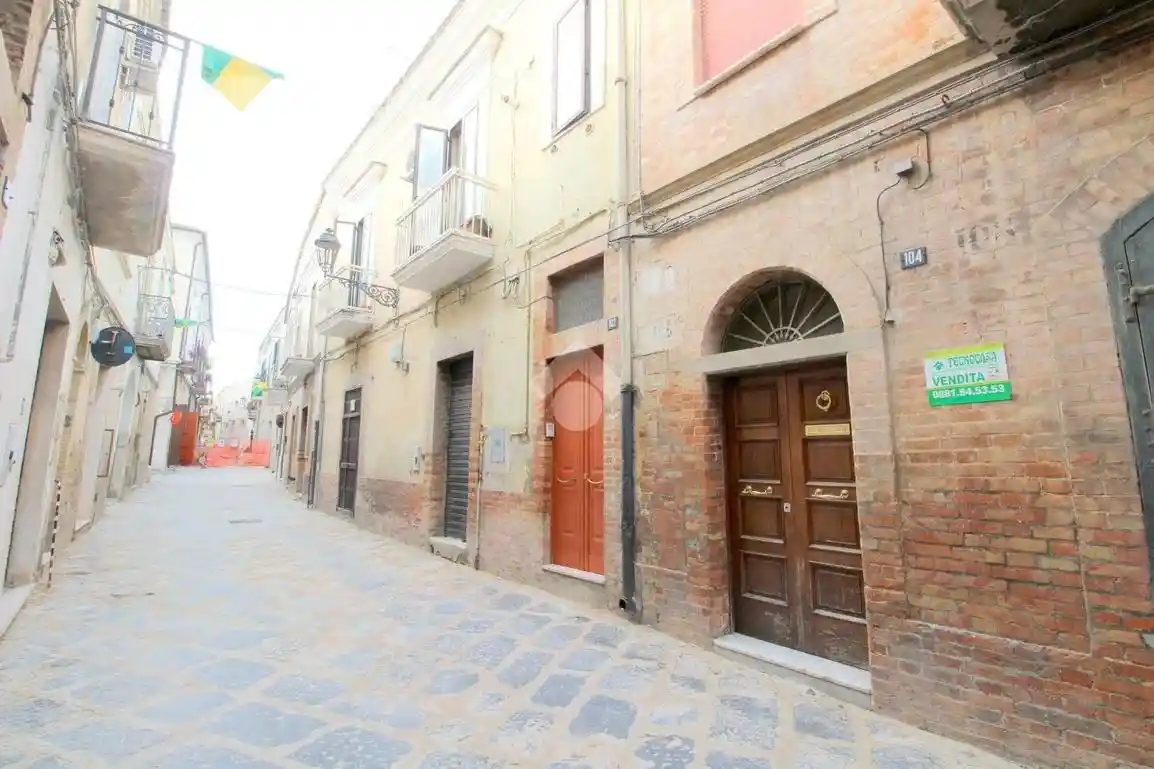 Casa indipendente in vendita a Lucera