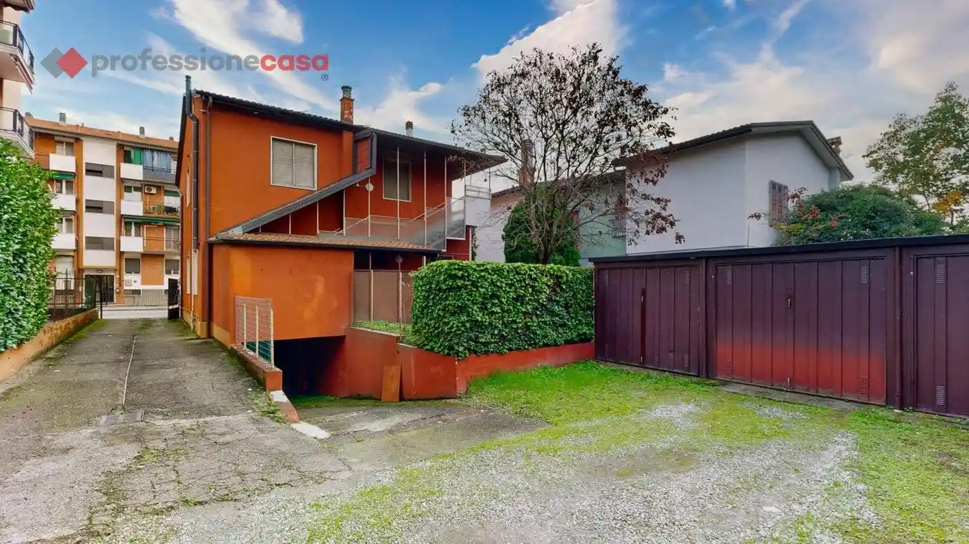 Villa in vendita a Gessate