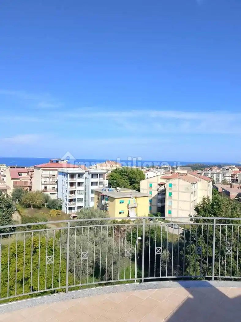 Appartamento in vendita a Sant'Agata di Militello