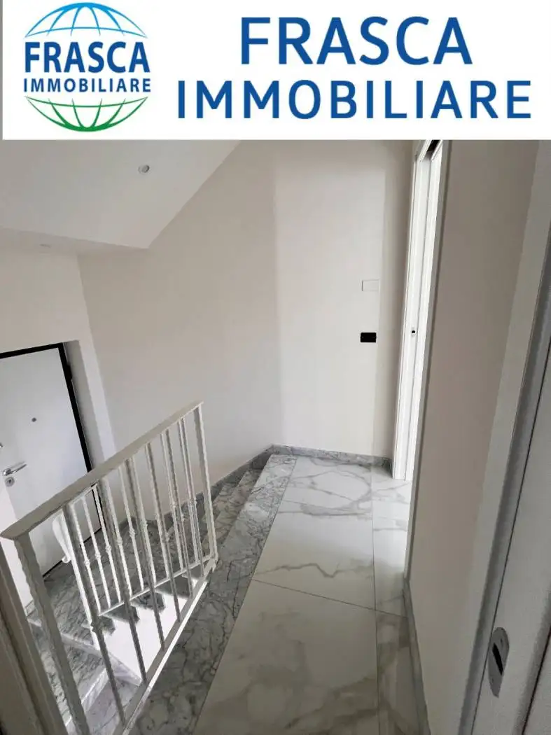 Casa indipendente in vendita a San Nazzaro