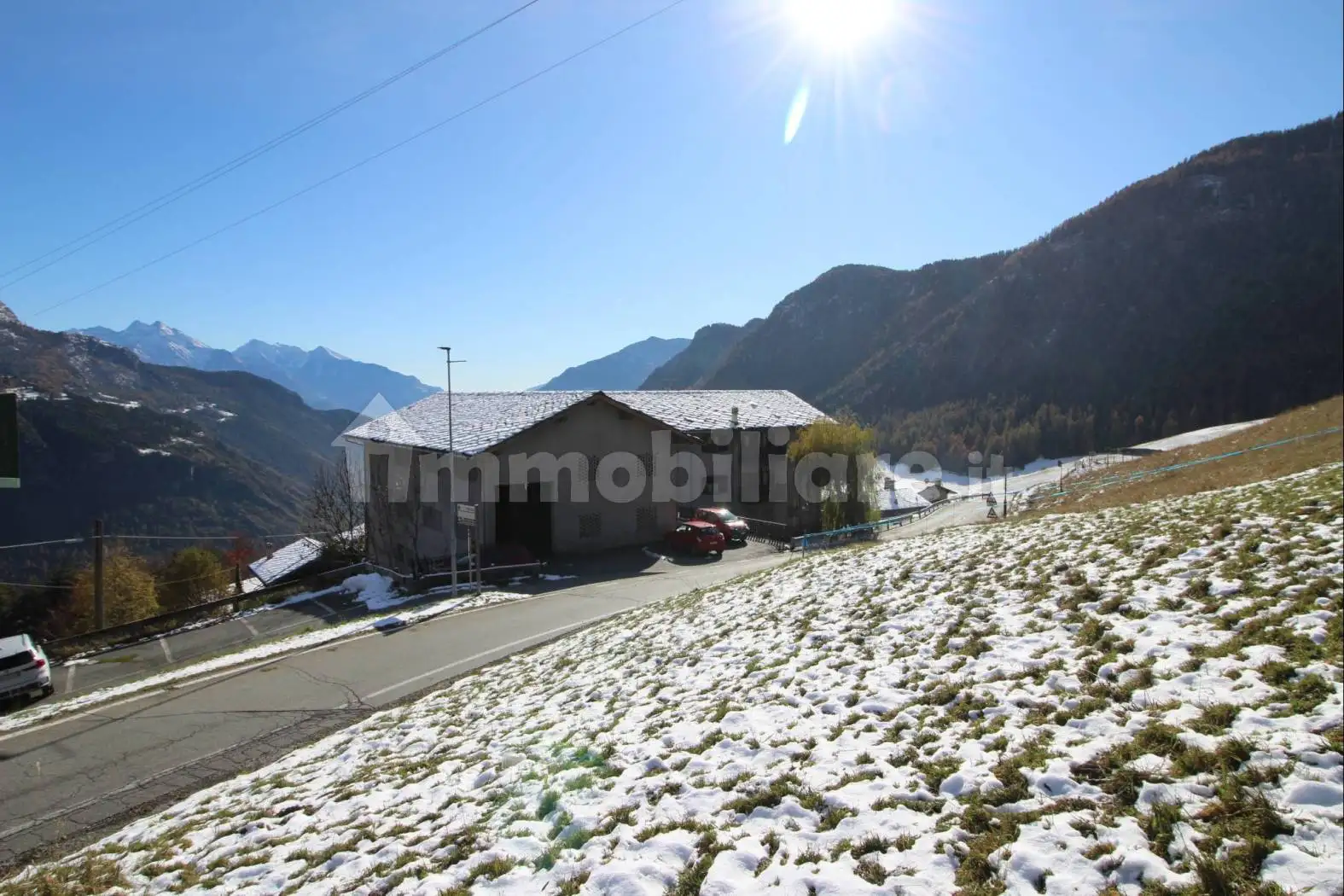 Palazzo - Edificio in vendita a Torgnon