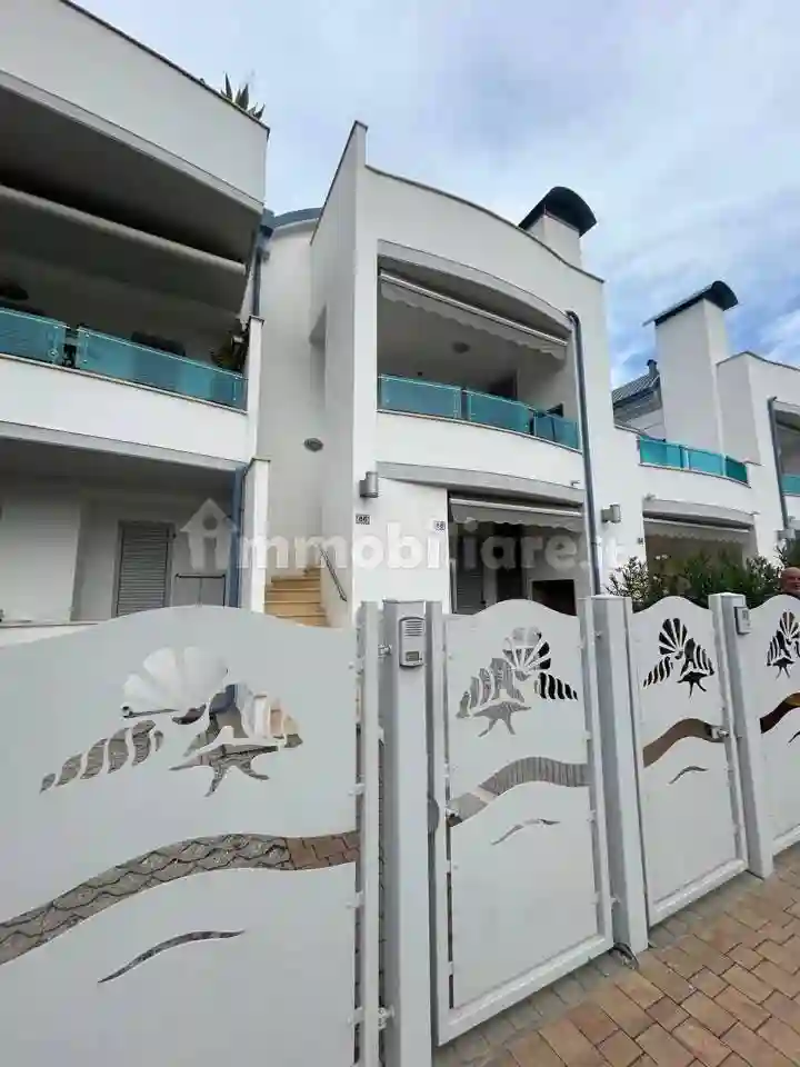 Villetta a schiera - foto 2