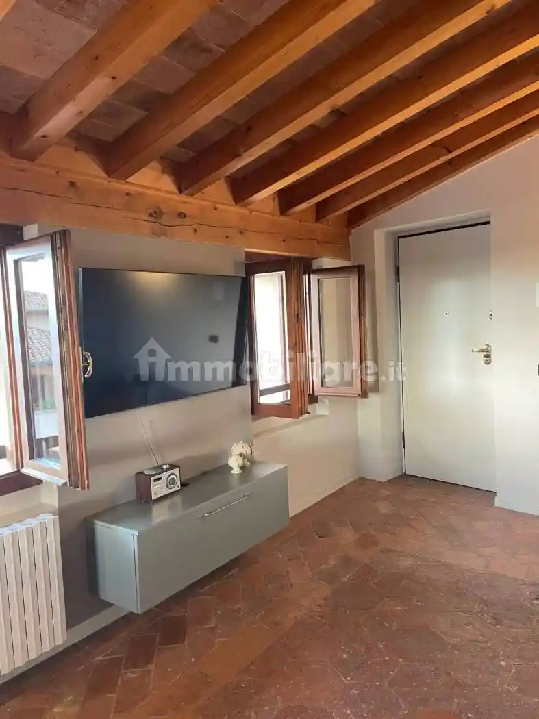 Trilocale via Vittorio Veneto 18, Colombaro Timoline, Corte Franca - foto 2