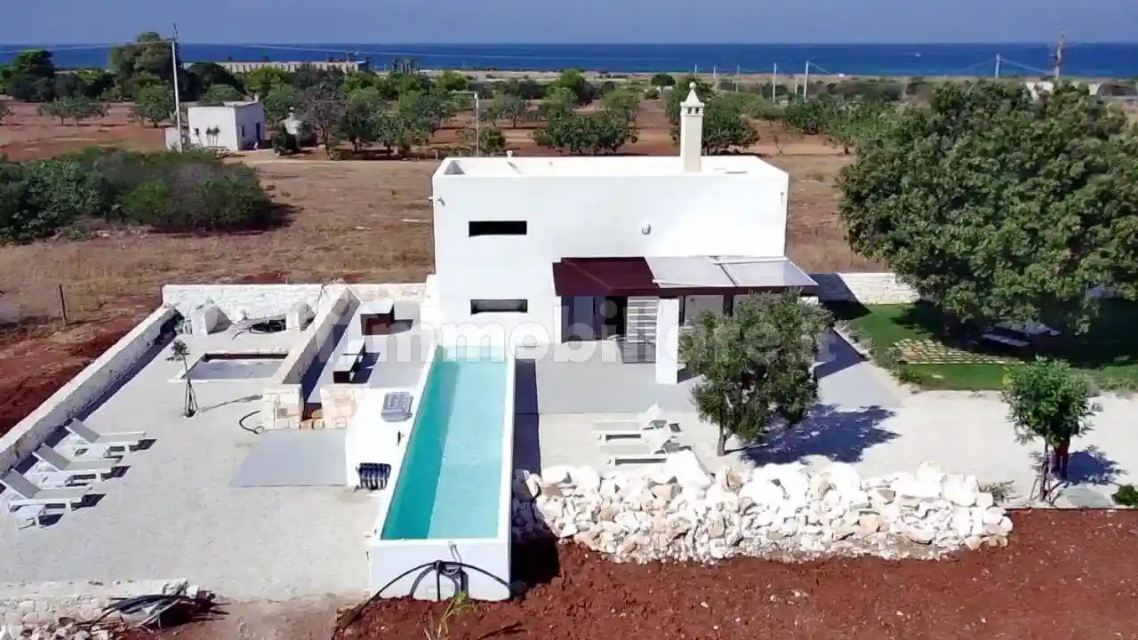 Villa in vendita a Carovigno