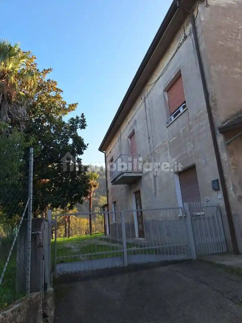 Appartamento in vendita a Casola Valsenio