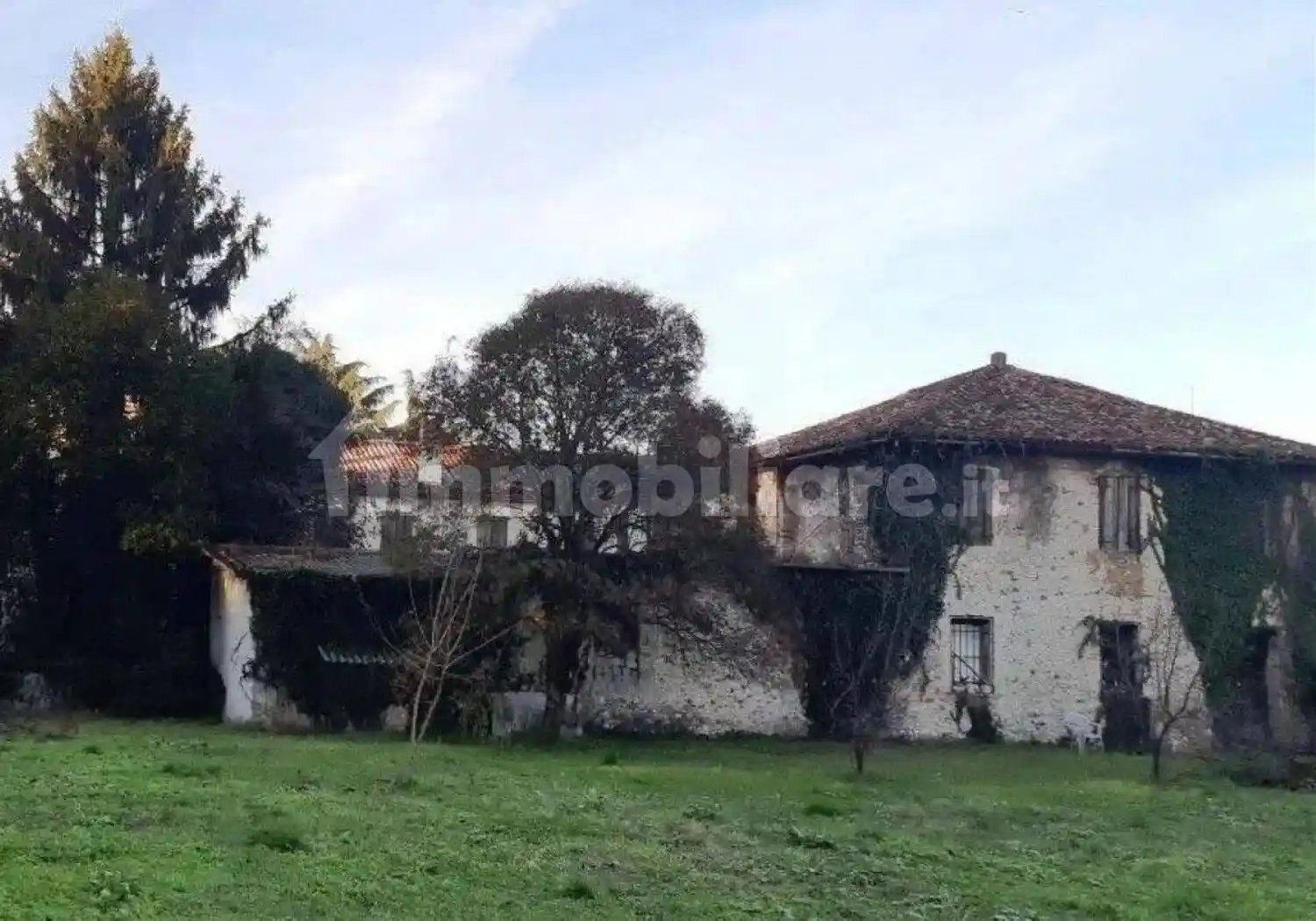Palazzo - Edificio in vendita a Santa Lucia di Piave