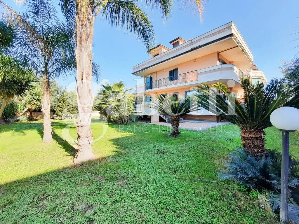 Appartamento in vendita a Giugliano in Campania