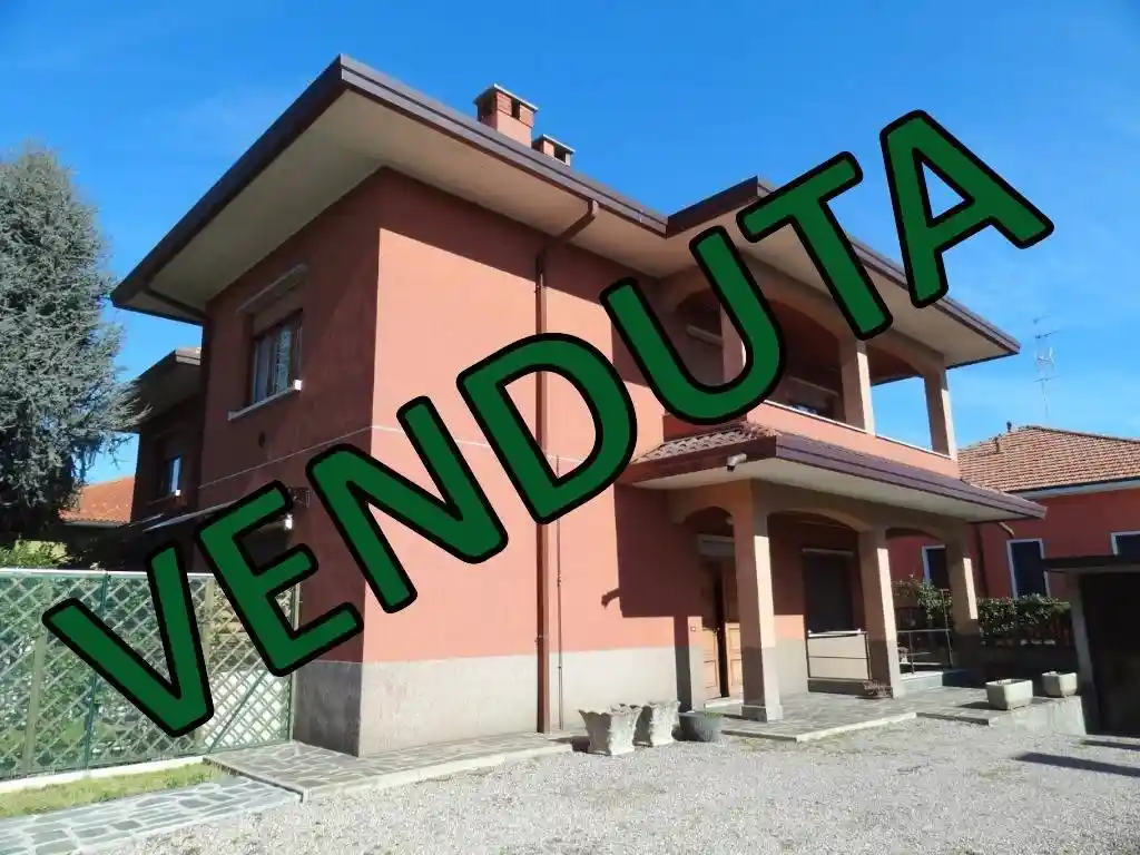 Villa in vendita a Canegrate