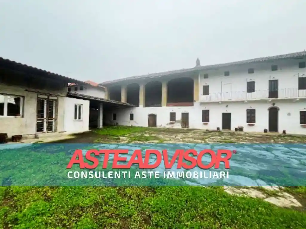 Casa indipendente in vendita a Tronzano Vercellese