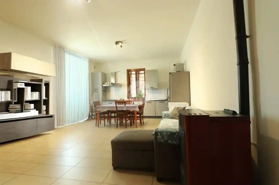 Bilocale contrada vicenne sud 36, Centro, Pianella - foto 3