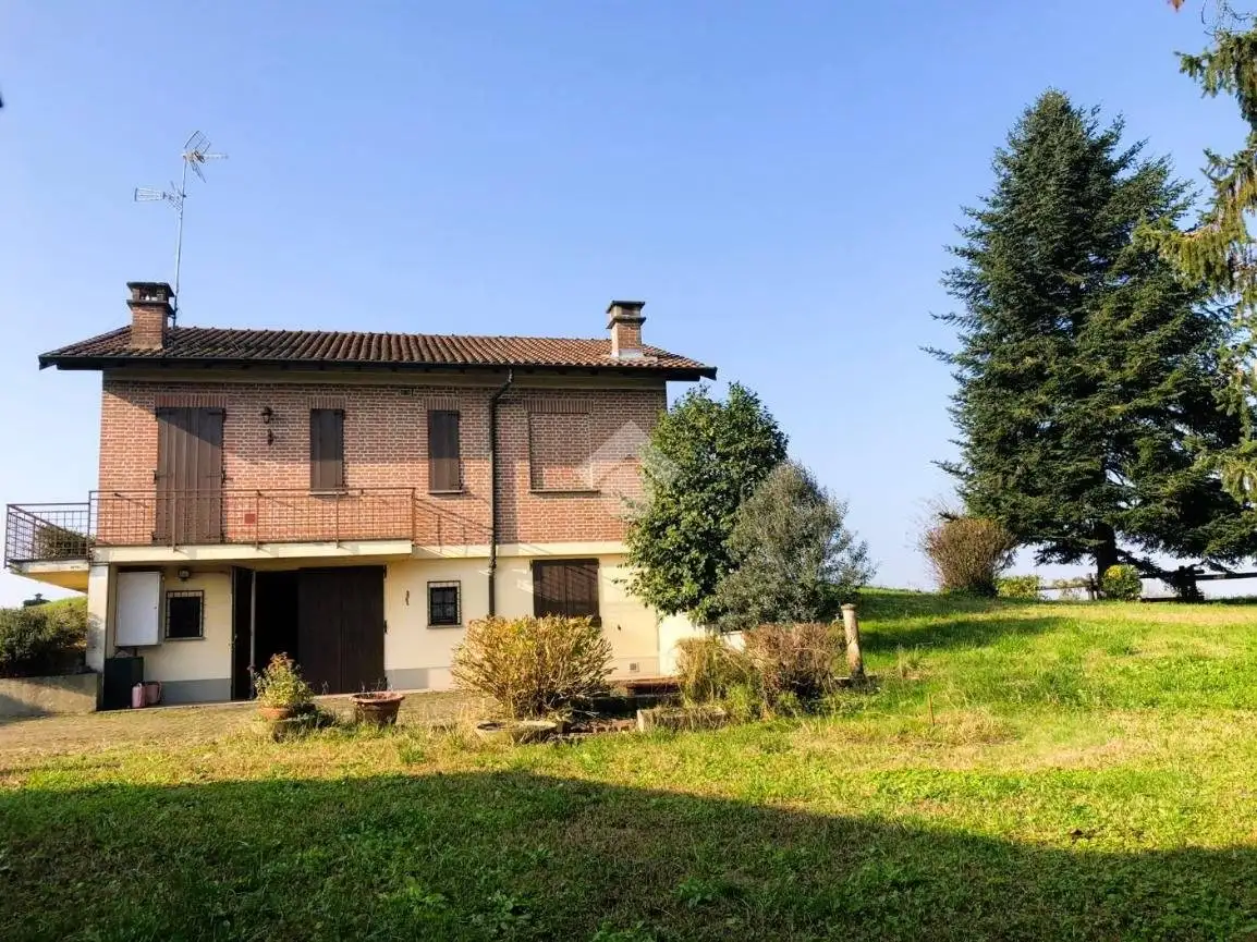 Villa unifamiliare via Guglielmo Marconi 40, Centro, Badia Pavese - foto 3