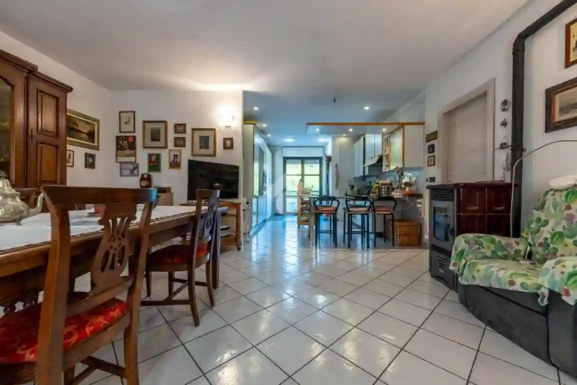 Villetta a schiera - foto 2