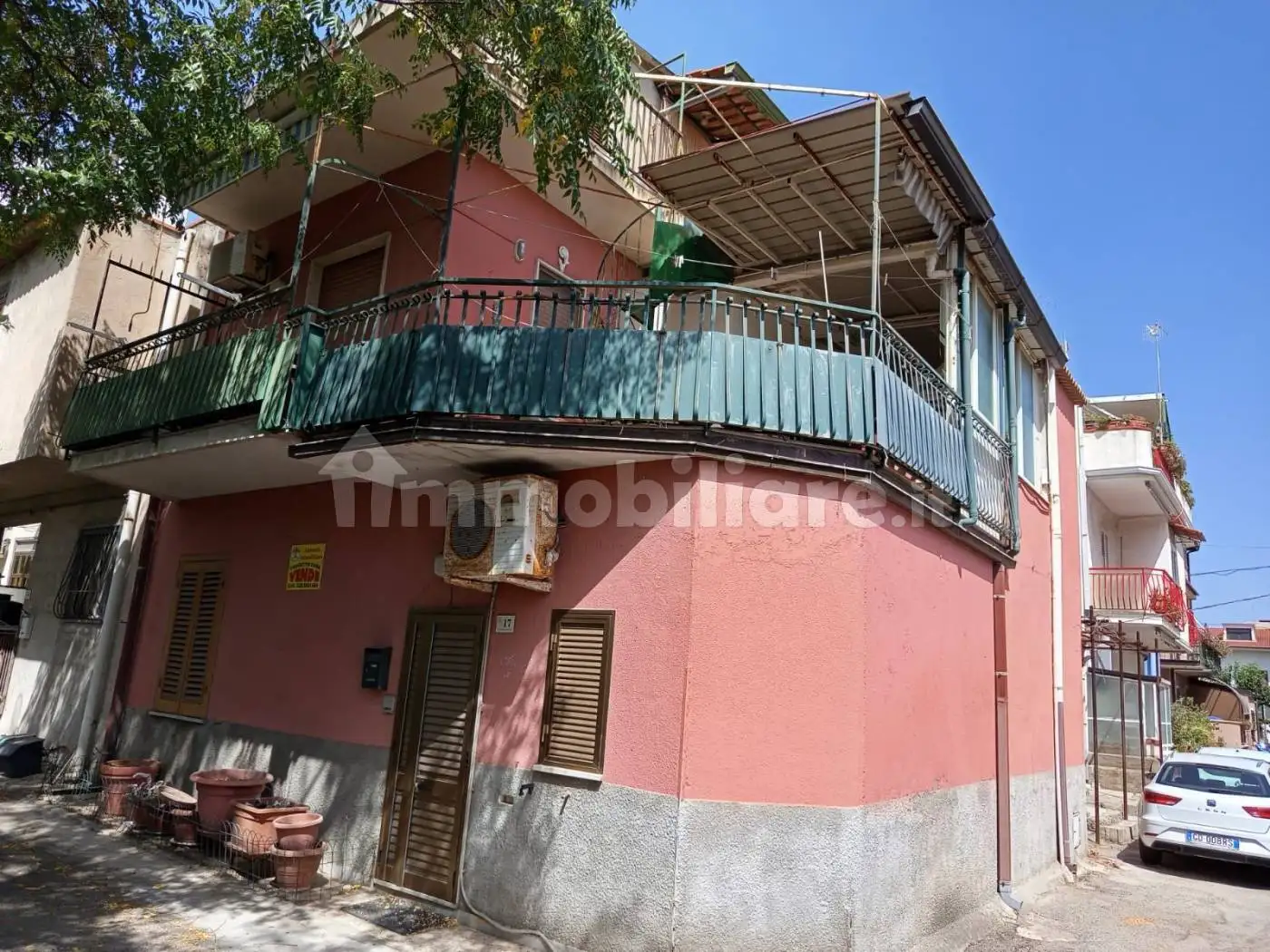 Casa indipendente in vendita a Locri