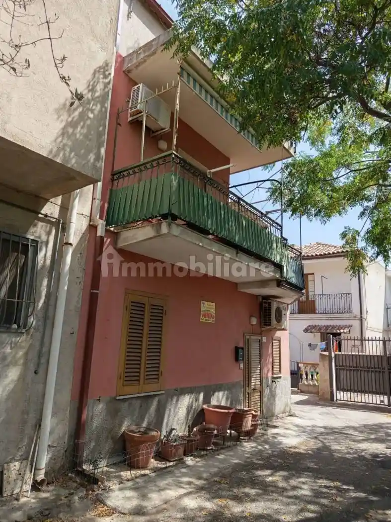 Terratetto unifamiliare via Francesco Baracca, Locri - foto 2