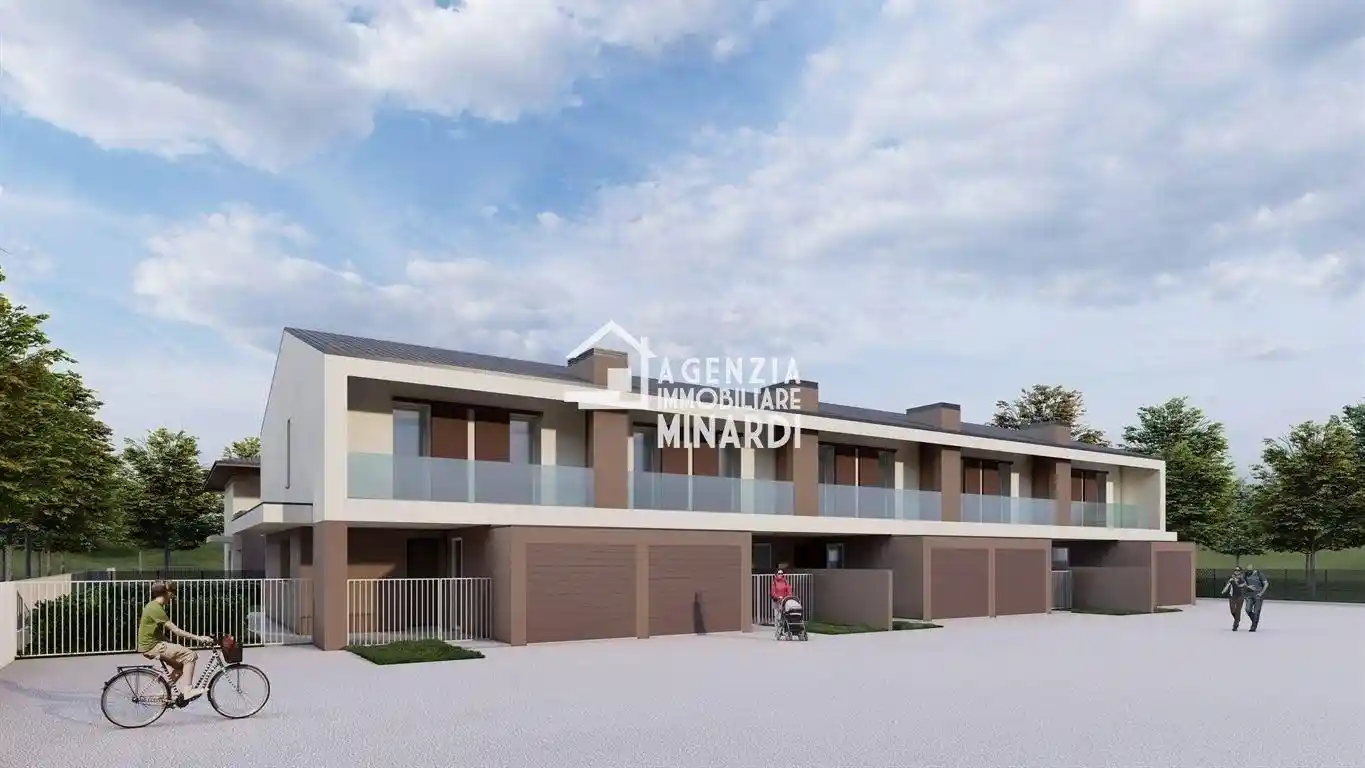 Casa indipendente in vendita a Faenza