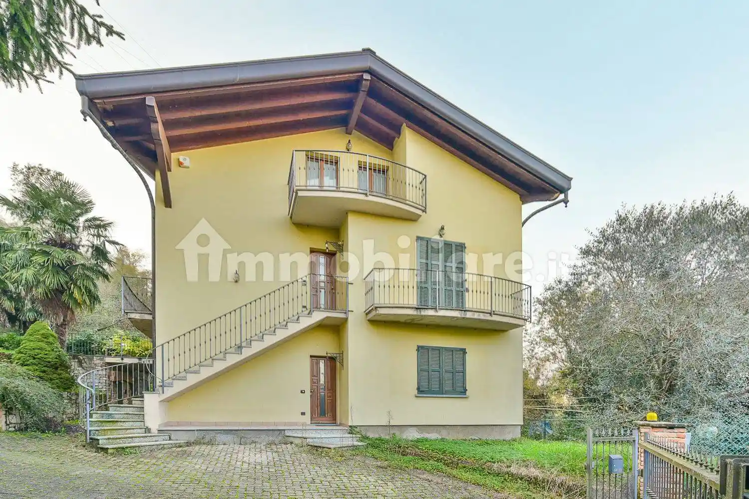 Villa in vendita a Vertemate con Minoprio