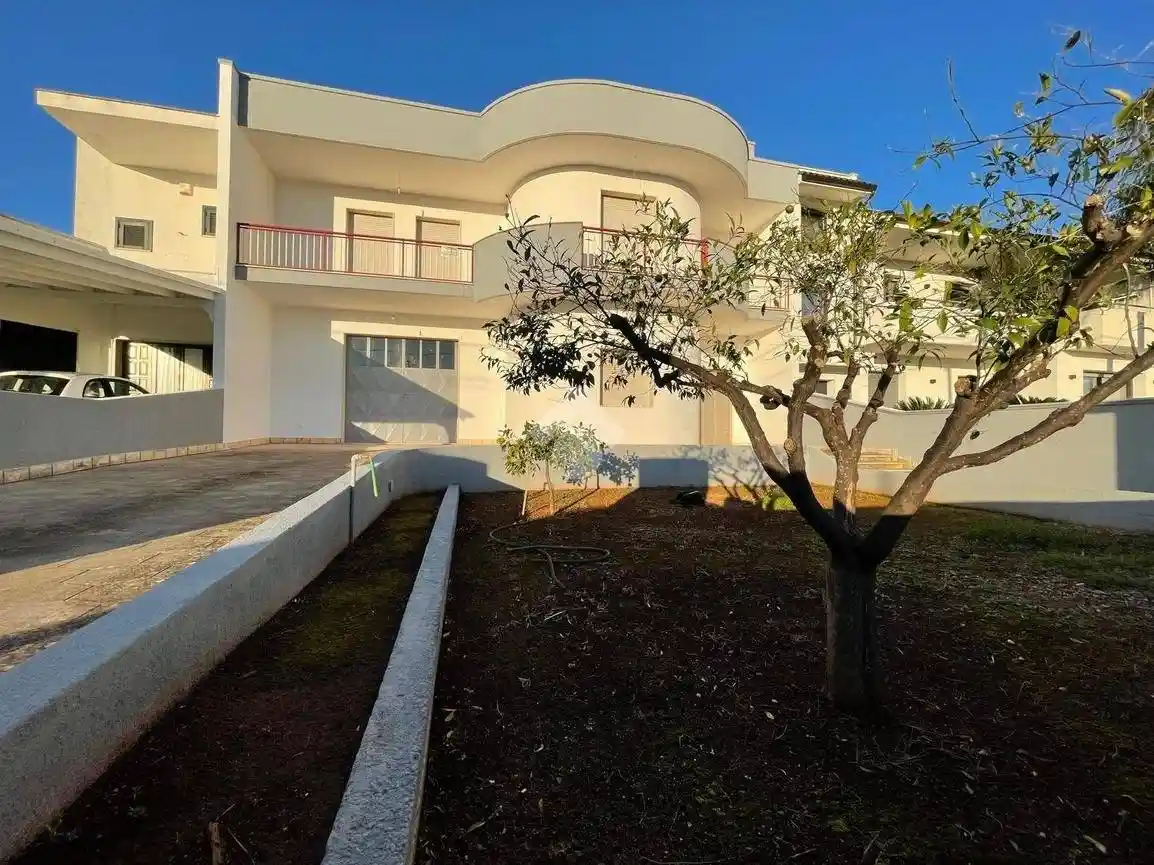 Casa indipendente in vendita a Alliste