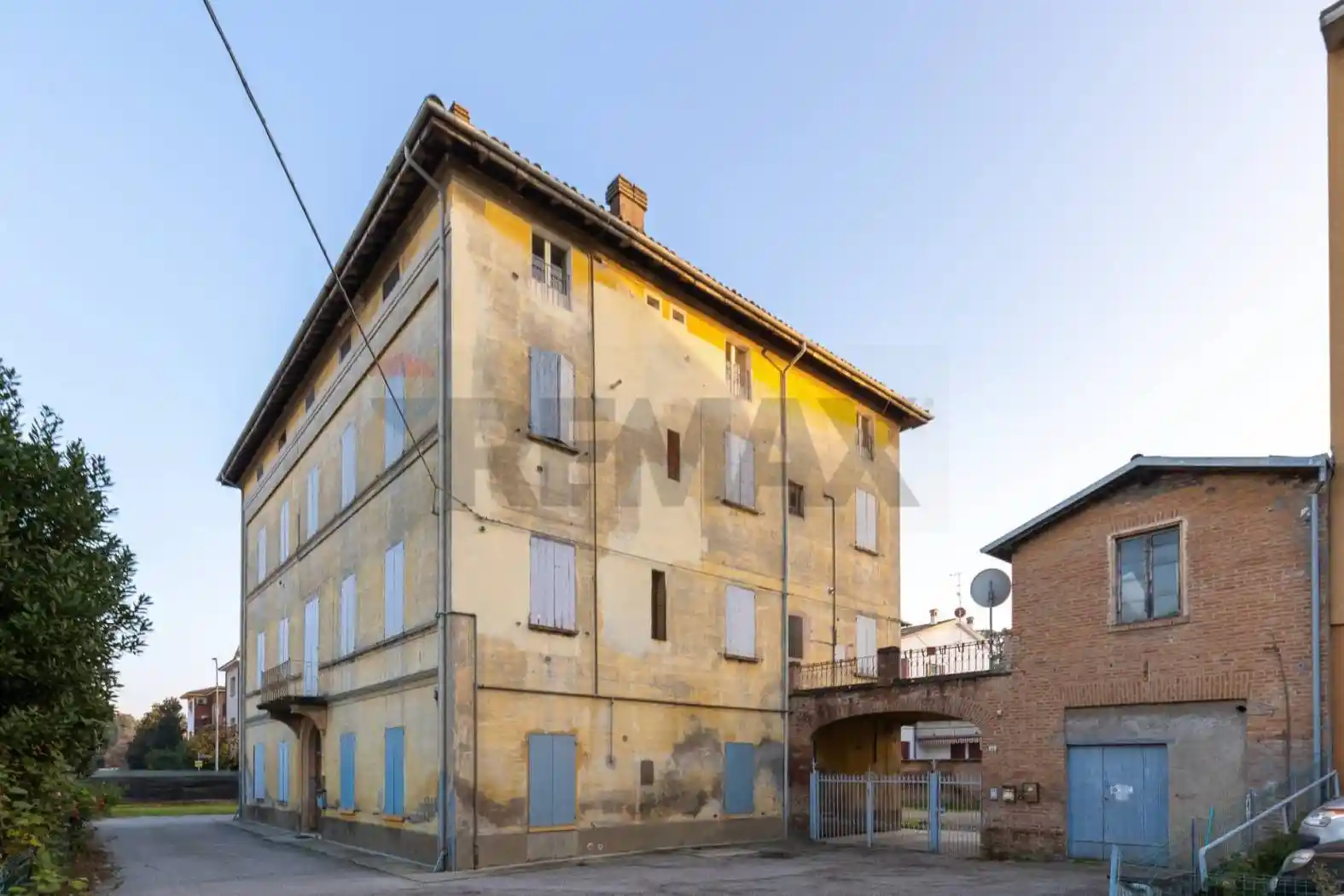 Casa indipendente in vendita a Valsamoggia
