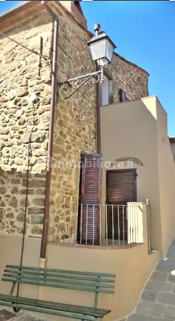 Appartamento in vendita a Scansano