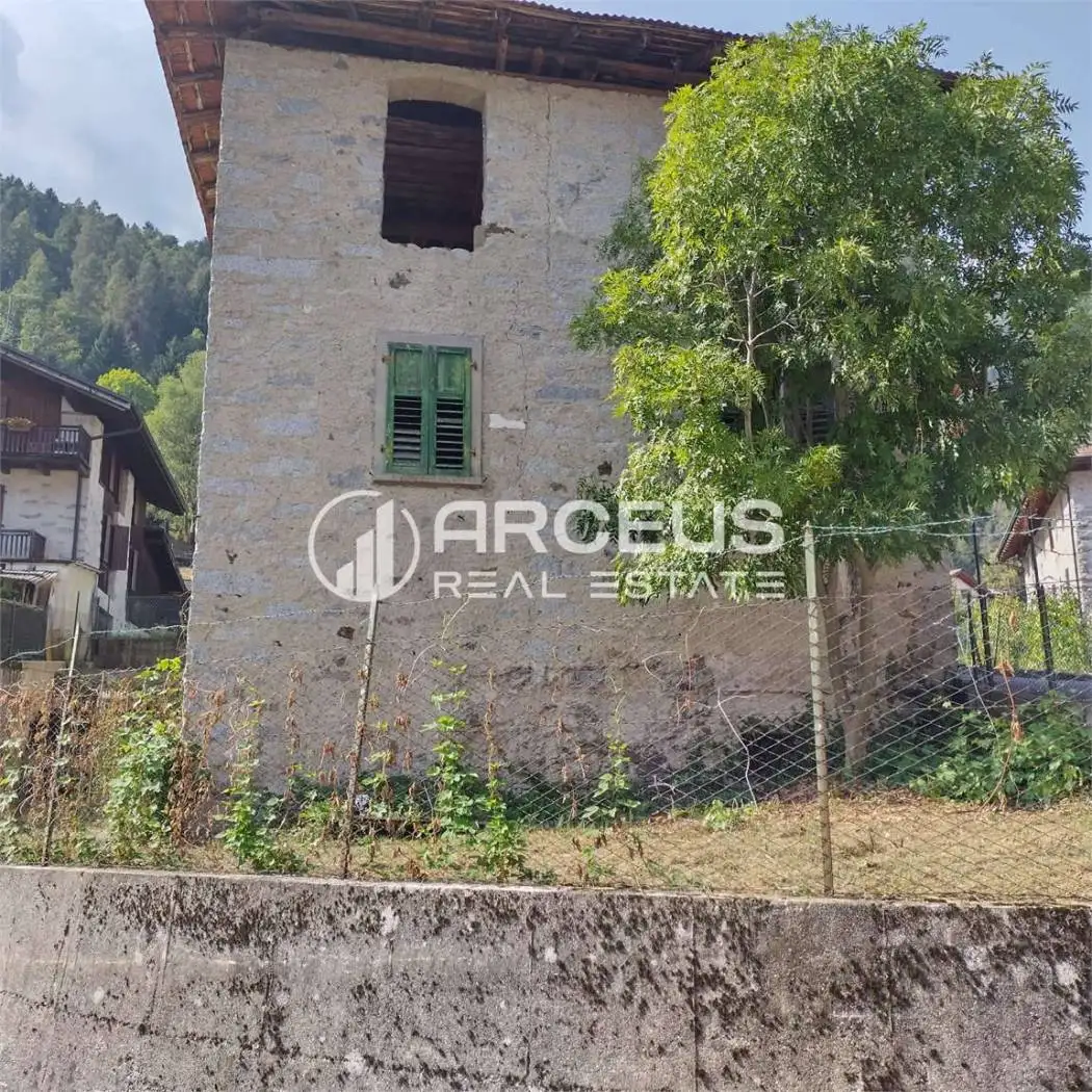 Rustico - Casale in vendita a Porte di Rendena