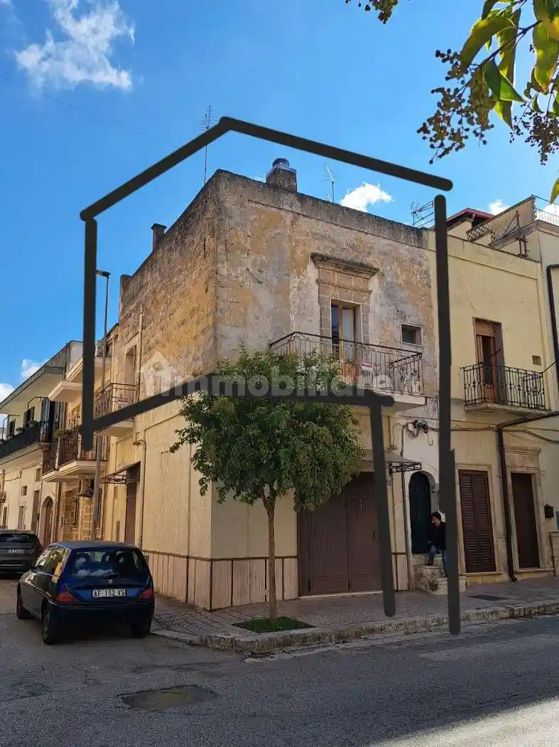 Appartamento in vendita a Oria