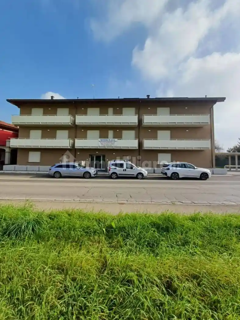 Appartamento in vendita a Montechiarugolo