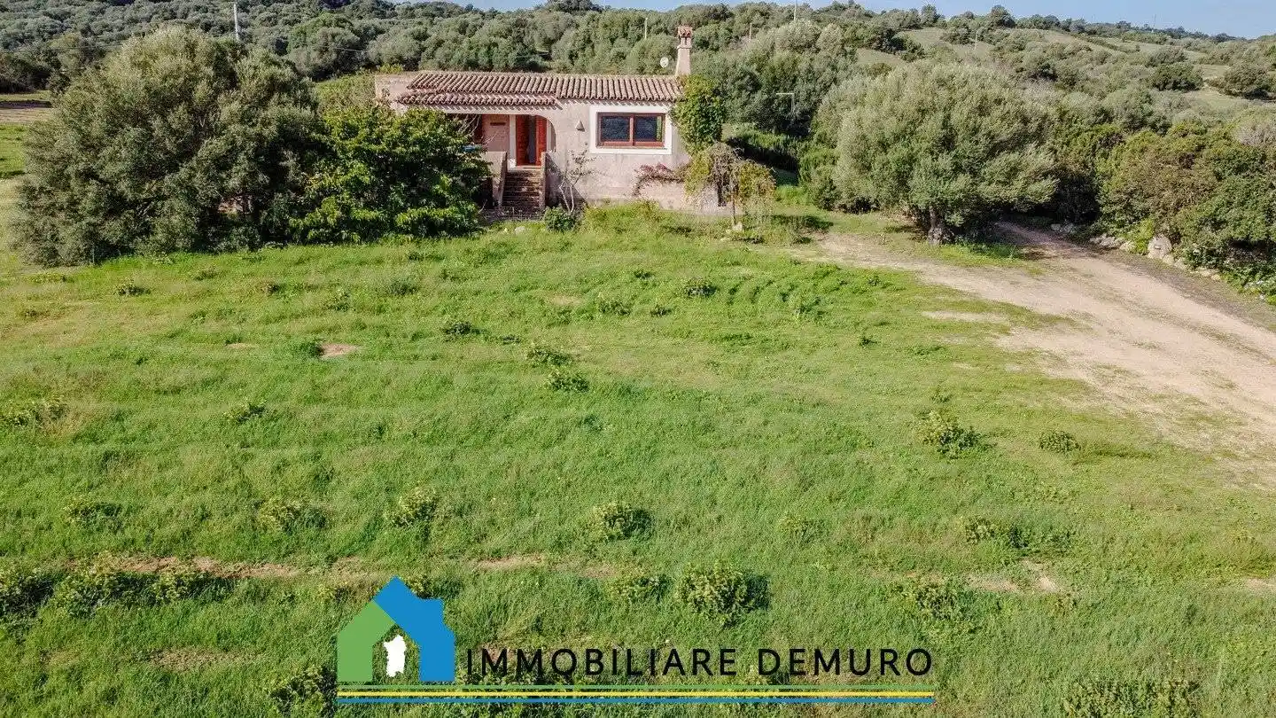 Rustico - Casale in vendita a Arzachena