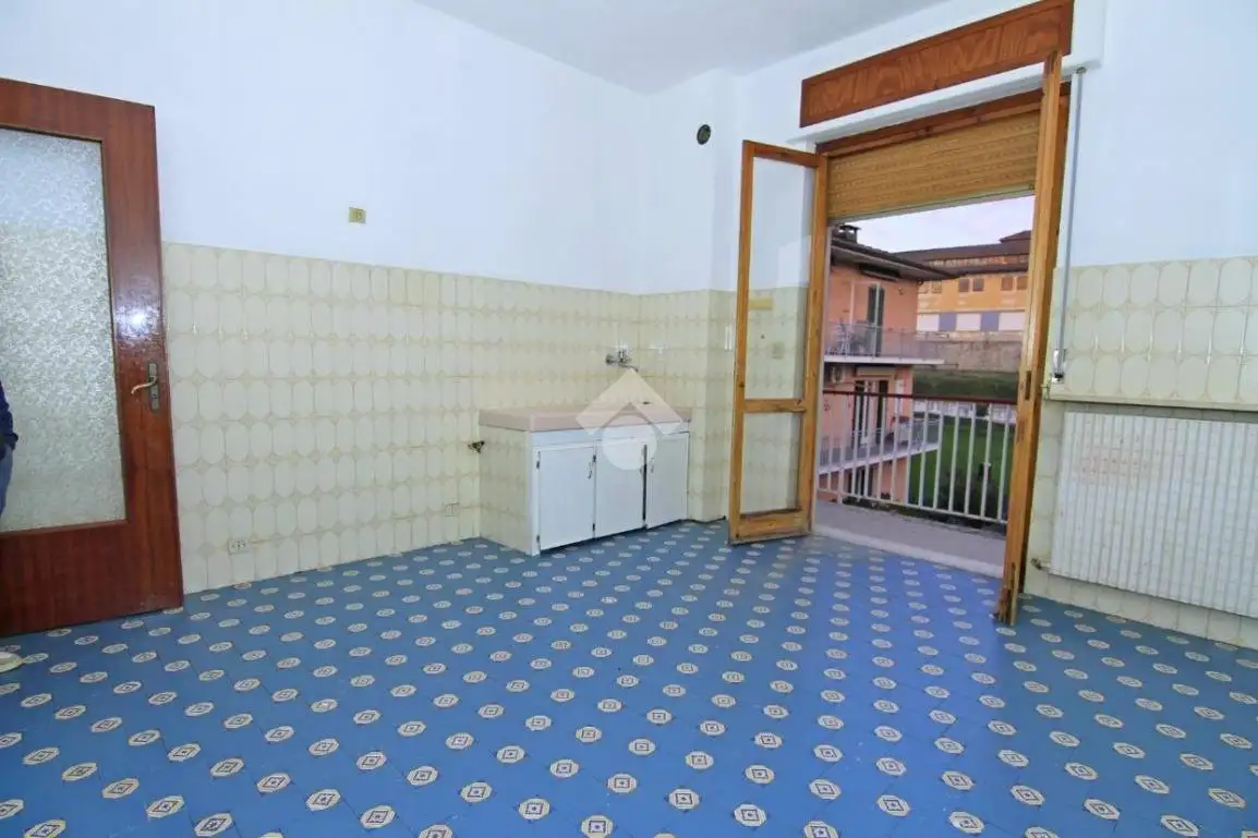 Trilocale piazza Repubblica 10, Centro, Bosio - foto 4