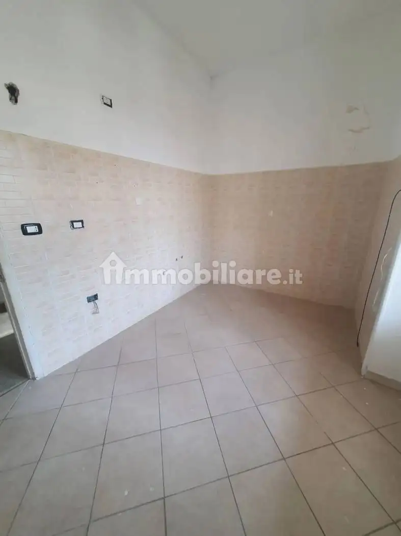 Appartamento in vendita a Giffoni Valle Piana