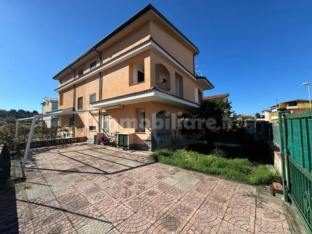 Villa in vendita a Diamante