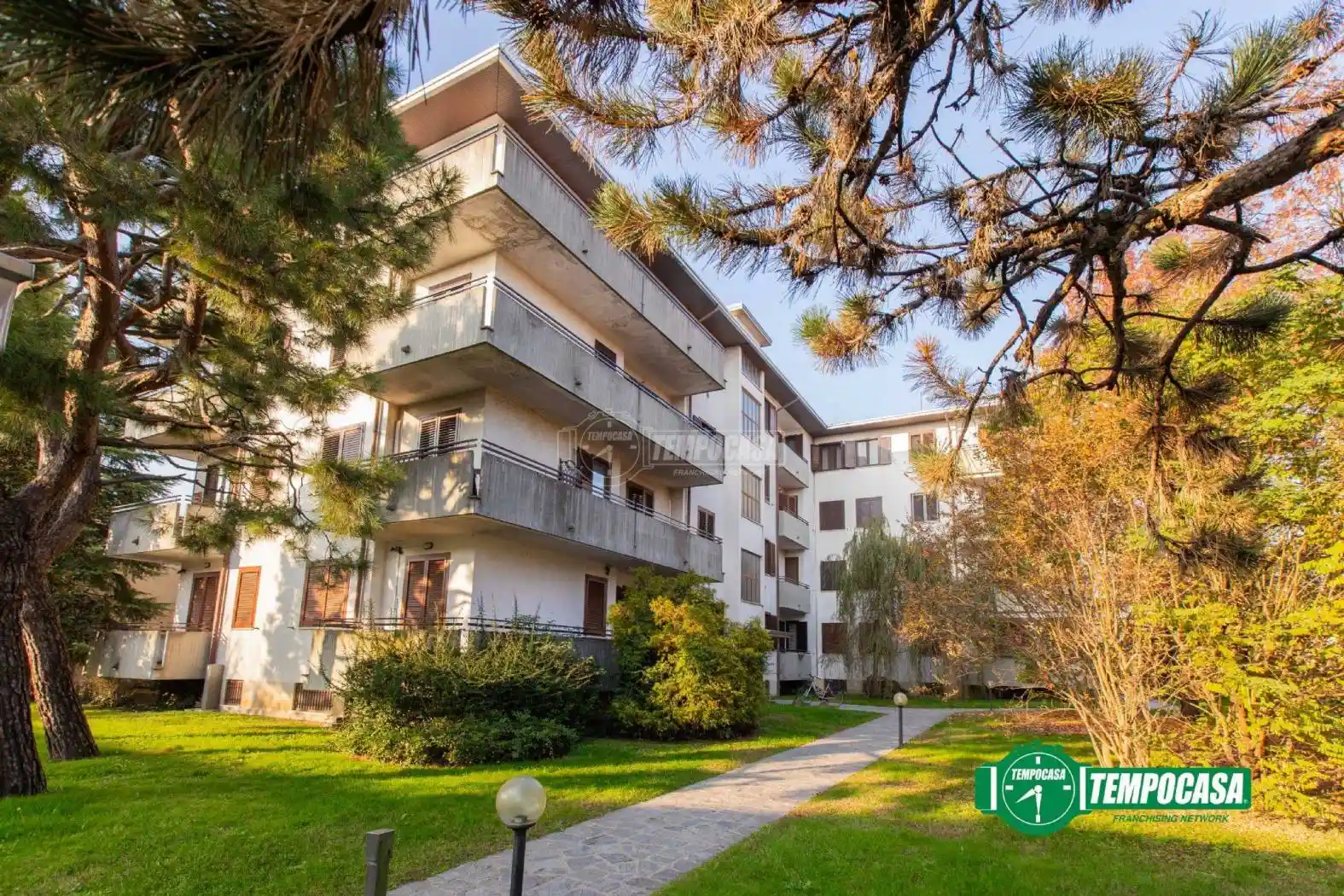 Appartamento in vendita a Buscate