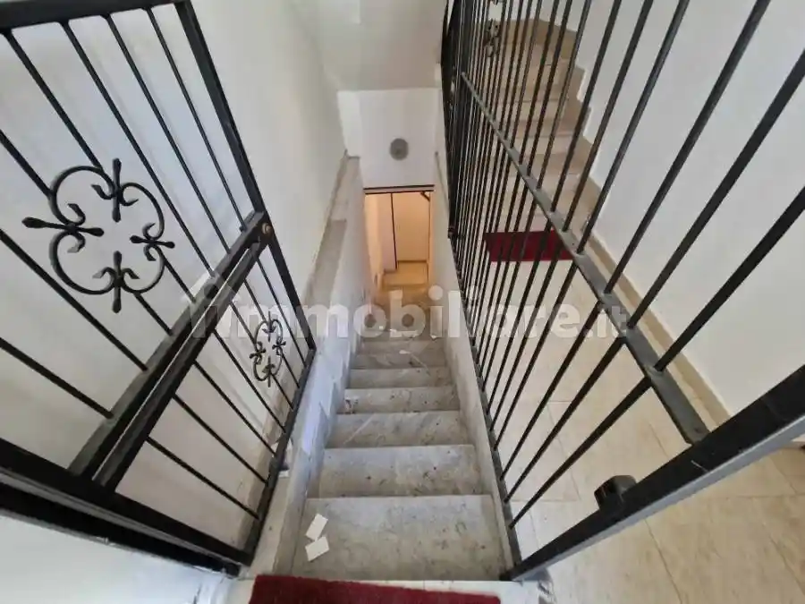 Bilocale da ristrutturare, seminterrato, Centro Storico, Reggio Calabria - foto 4