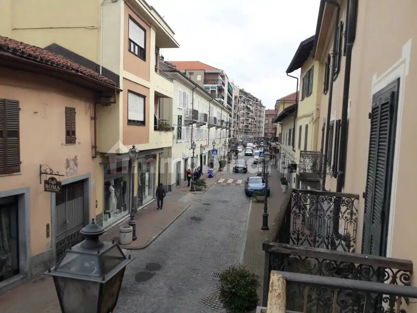 Palazzo - Edificio in vendita a Orbassano