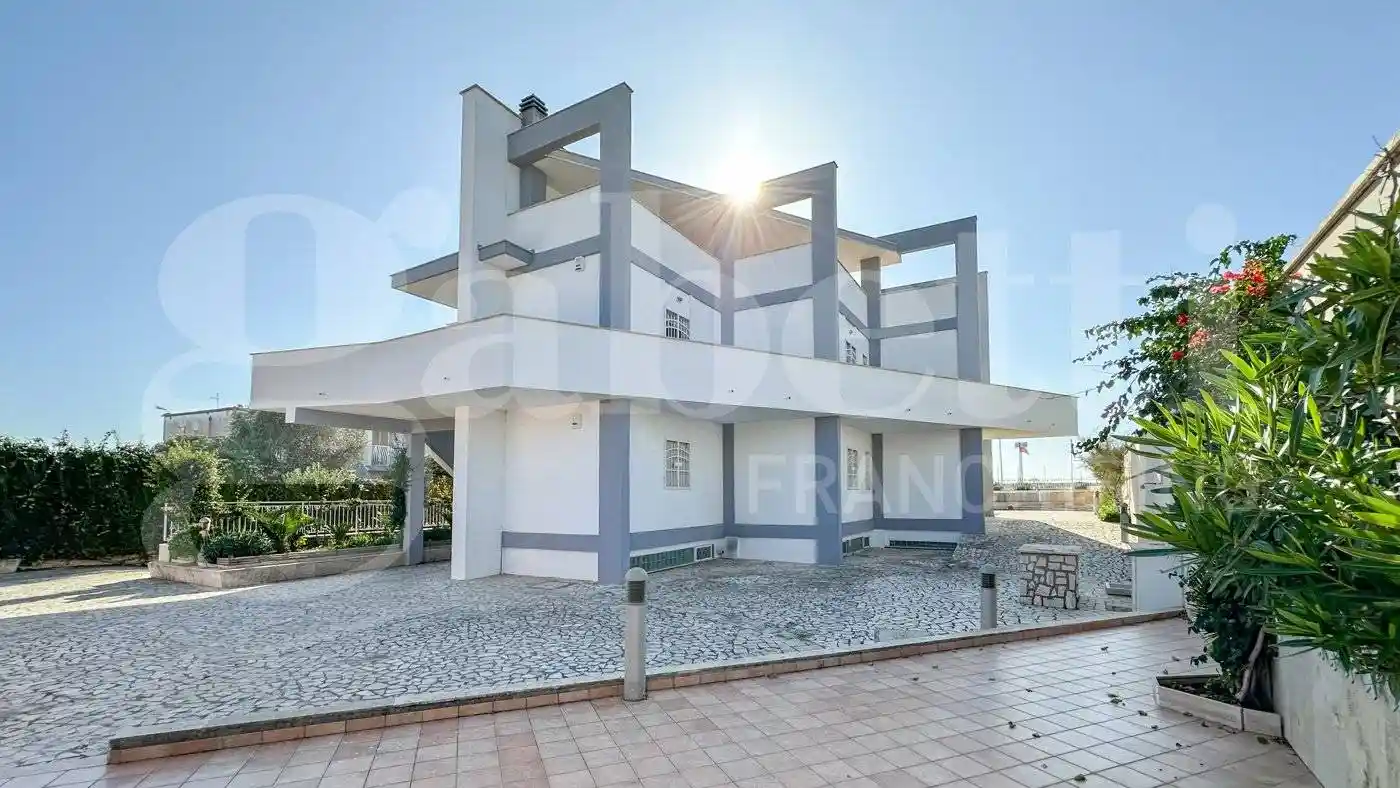 Villa in vendita a Ardea