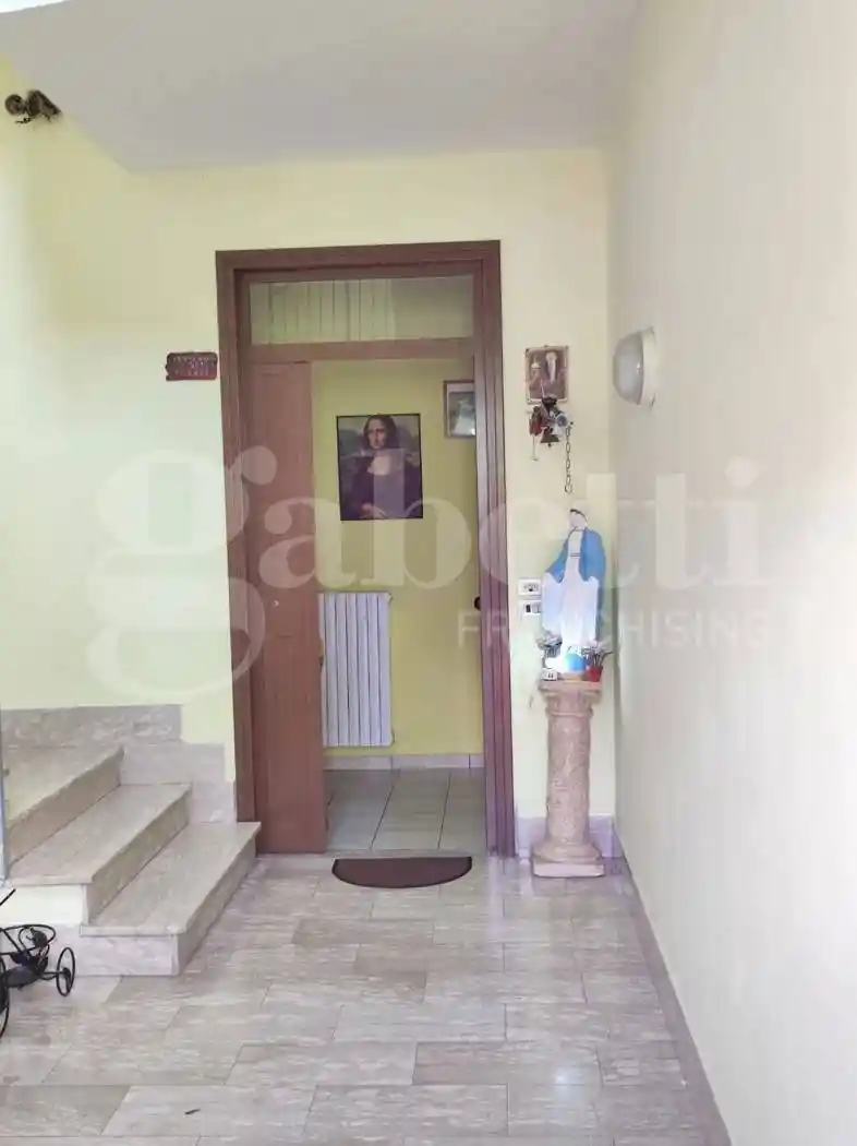 Quadrilocale via Superiore, 27, Centro, Vitulano - foto 3