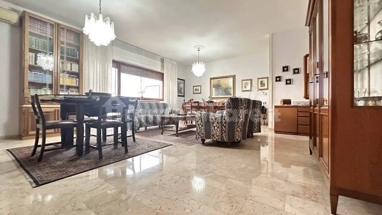 Appartamento in vendita a Taranto