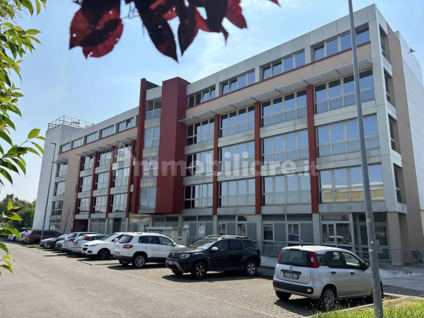 Palazzo - Edificio in vendita a Modena