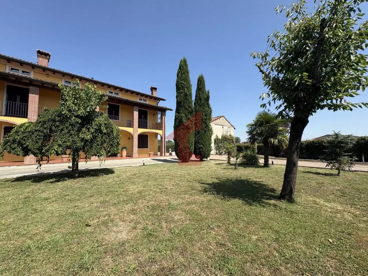 Villa in vendita a Polesine Zibello