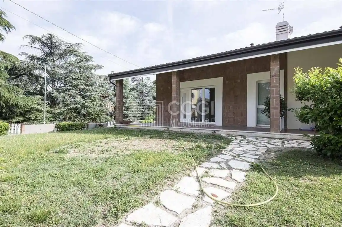 Appartamento in affitto a Solarolo