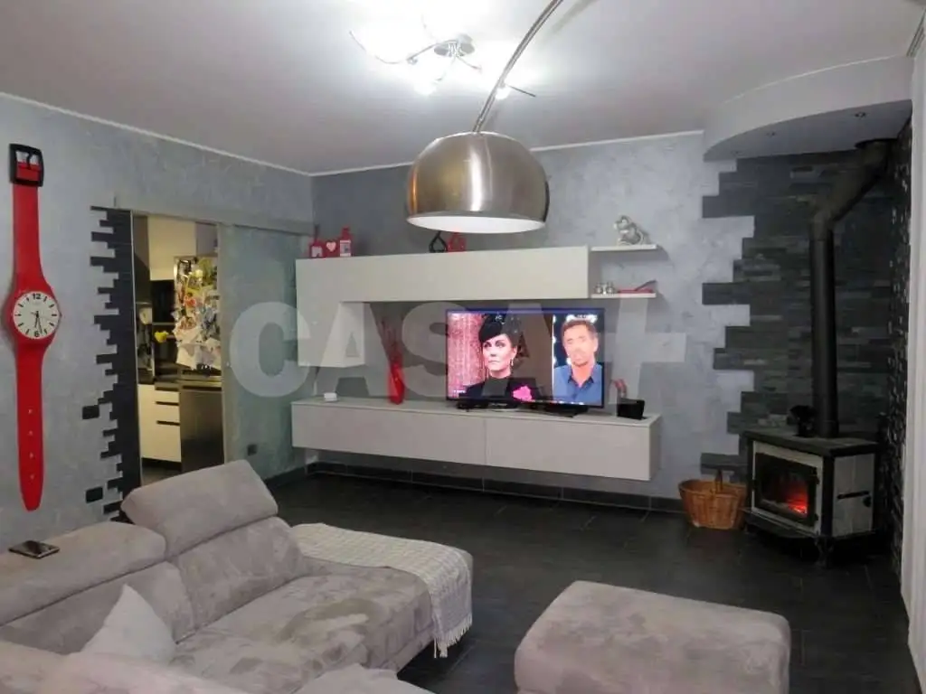 Villa a schiera via Pria, 3/a, Cugliate-Fabiasco - foto 3