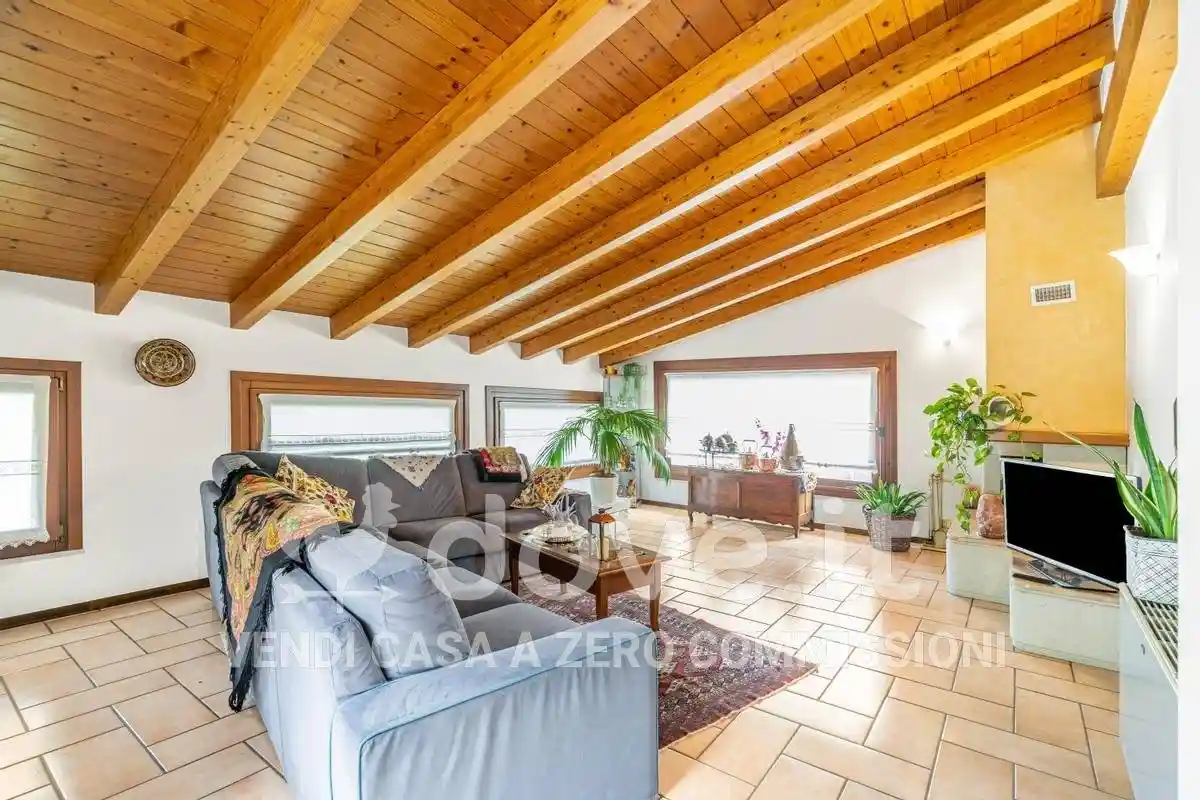 Villa in vendita a Gavardo