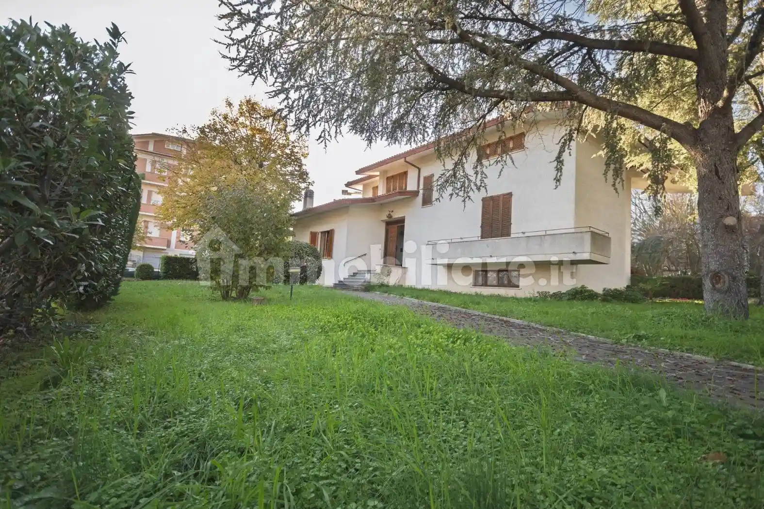 Villa unifamiliare, buono stato, 188 m², Colle Paradiso, Jesi - foto 2