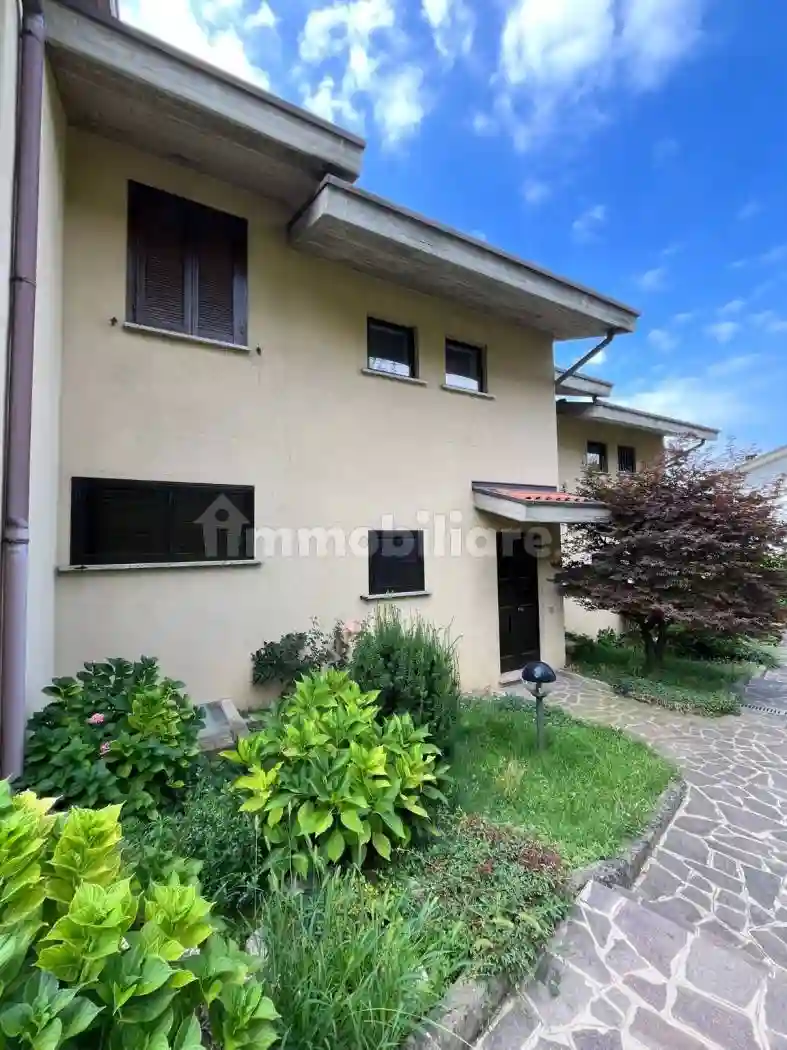 Villetta a schiera - foto 2