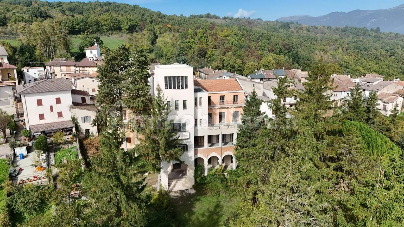 Palazzo - Edificio in Vendita - foto 2