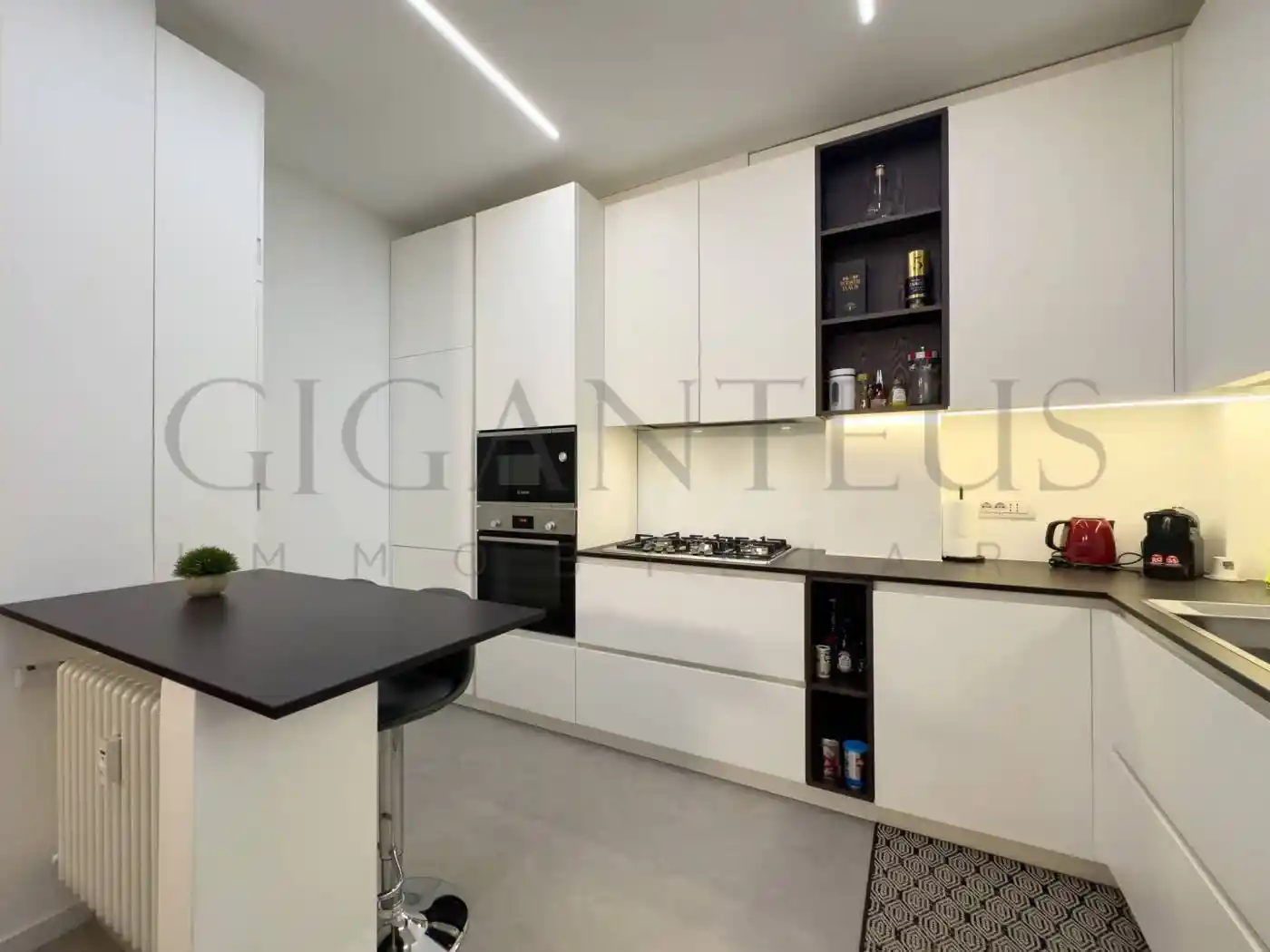 Bilocale via Sebastiano del Piombo 3, Monte Rosa - Lotto, Milano - foto 4