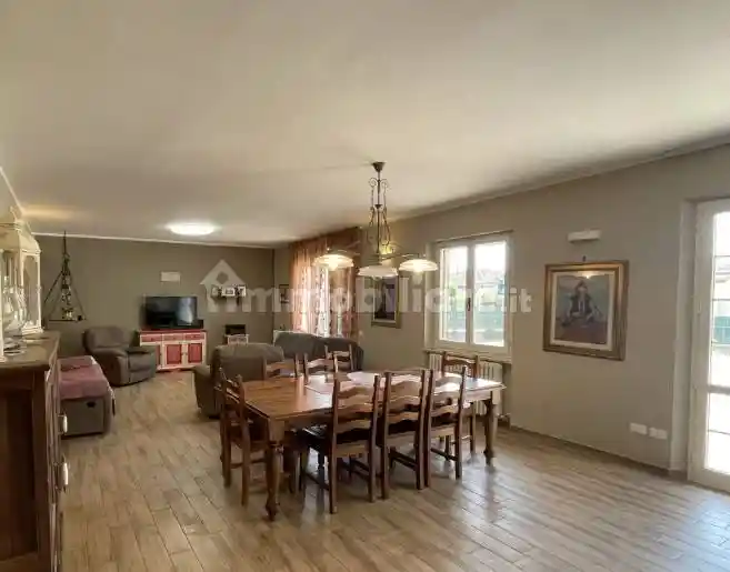 Villa in vendita a Magione