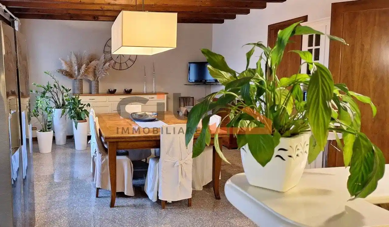 Casa indipendente in vendita a Bassano del Grappa