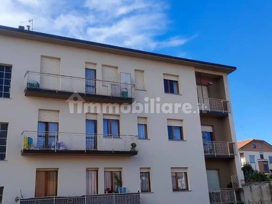 Appartamento in vendita a Lurate Caccivio